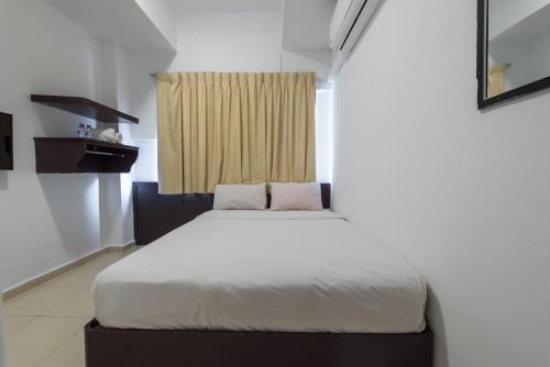 hollitel hotel