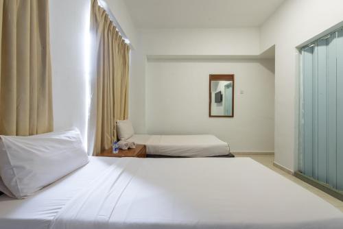 hollitel hotel