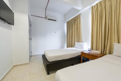 hollitel hotel