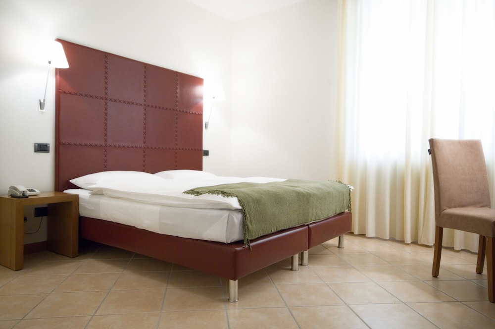 hotel meridiana