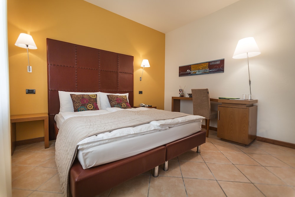 hotel meridiana