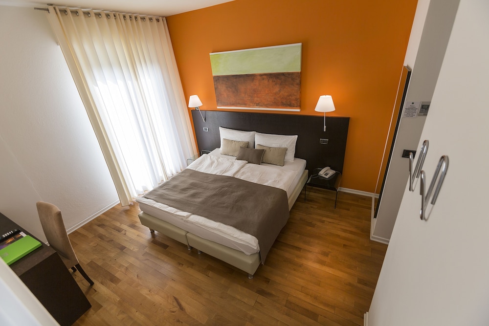 hotel meridiana