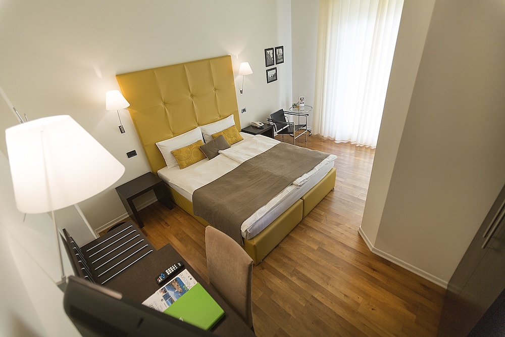 hotel meridiana