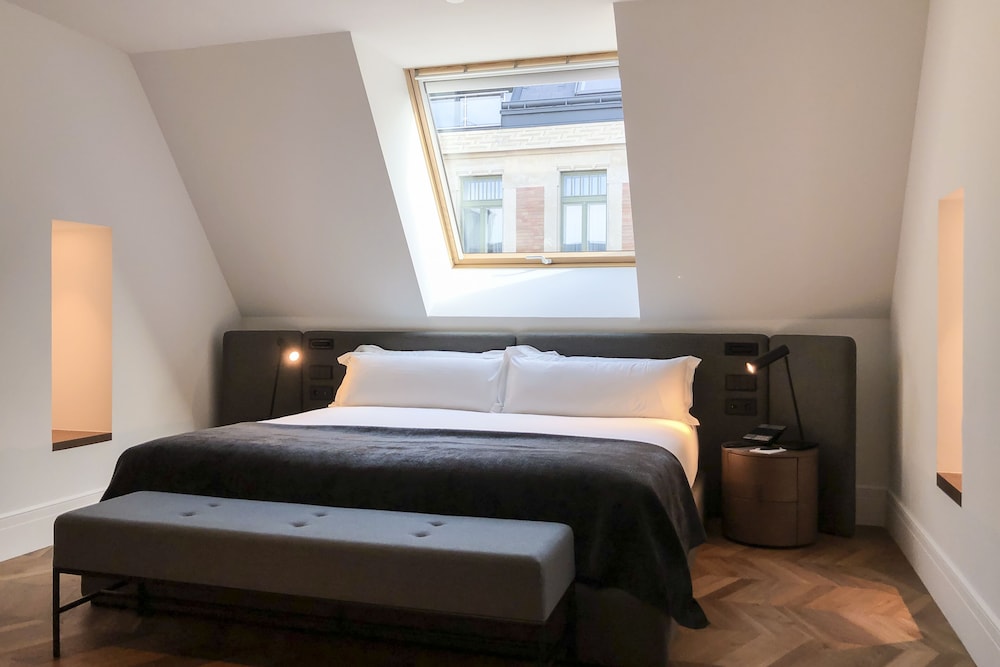 kozmo hotel suites and spa