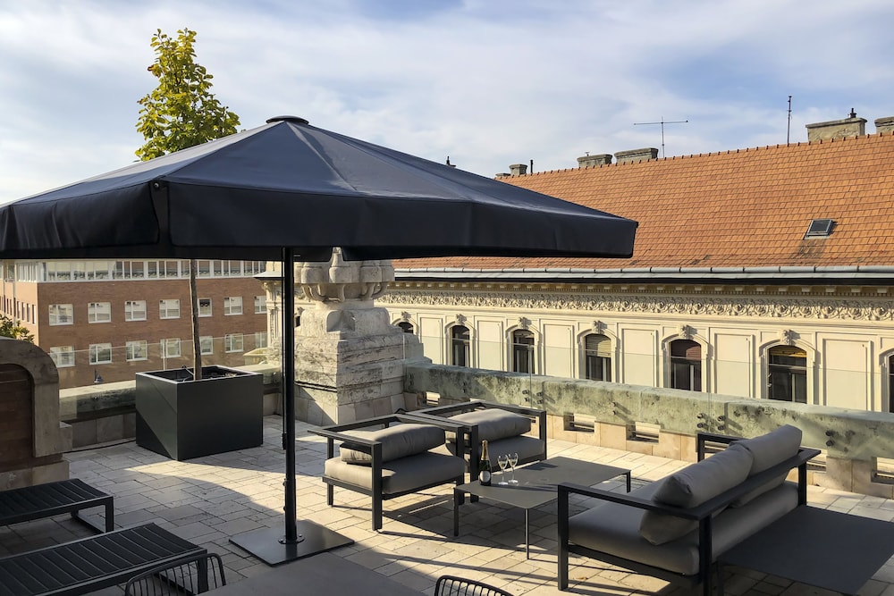 kozmo hotel suites and spa