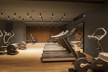 kozmo hotel suites and spa