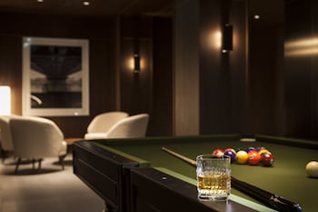 kozmo hotel suites and spa