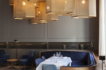kozmo hotel suites and spa