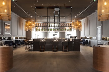 kozmo hotel suites and spa