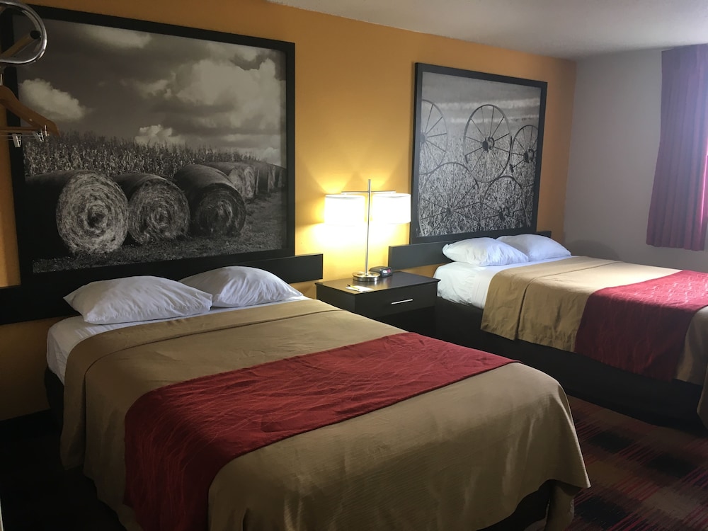 super 8 by wyndham ames