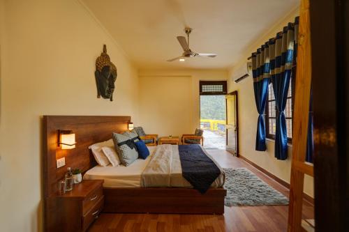 shalom backpackers rishikesh adults only