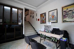 the 168 gallery residence