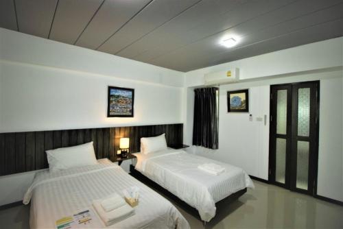 the 168 gallery residence