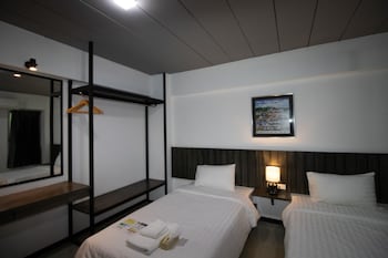 the 168 gallery residence