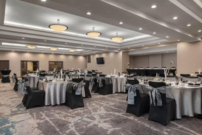 holiday inn dubuque galena by ihg