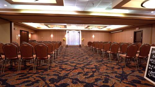 holiday inn dubuque galena by ihg