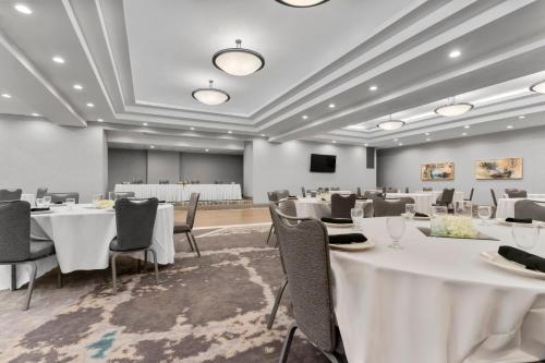 holiday inn dubuque galena by ihg