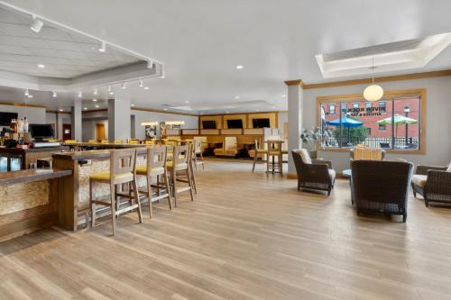 holiday inn dubuque galena by ihg