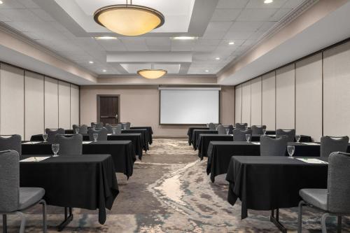 holiday inn dubuque galena by ihg