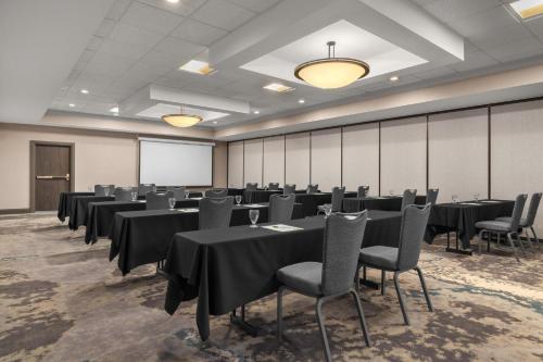 holiday inn dubuque galena by ihg