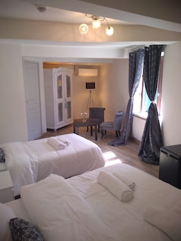 hotel renaissance martigues