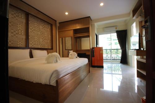 mon muang hotel by zen rooms