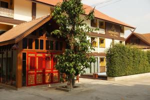 mon muang hotel by zen rooms