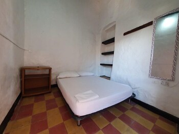 green door hostal san gil hostel