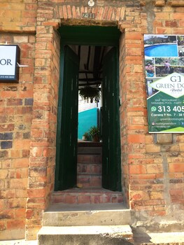 green door hostal san gil hostel