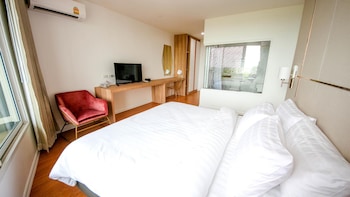 jasper hotel ban phai