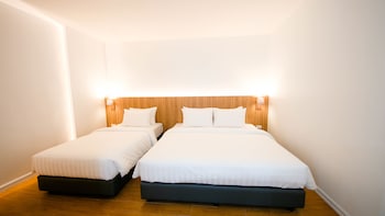 jasper hotel ban phai