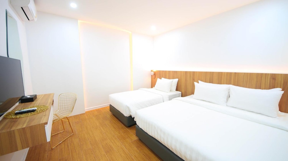 jasper hotel ban phai