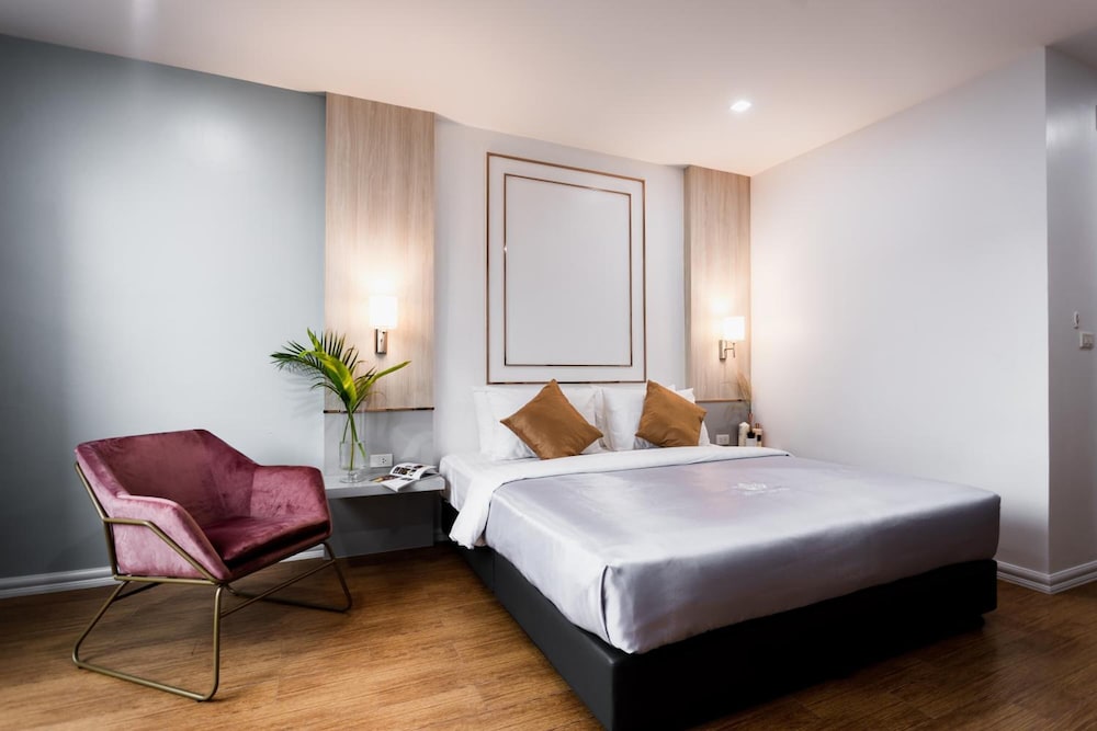 jasper hotel ban phai