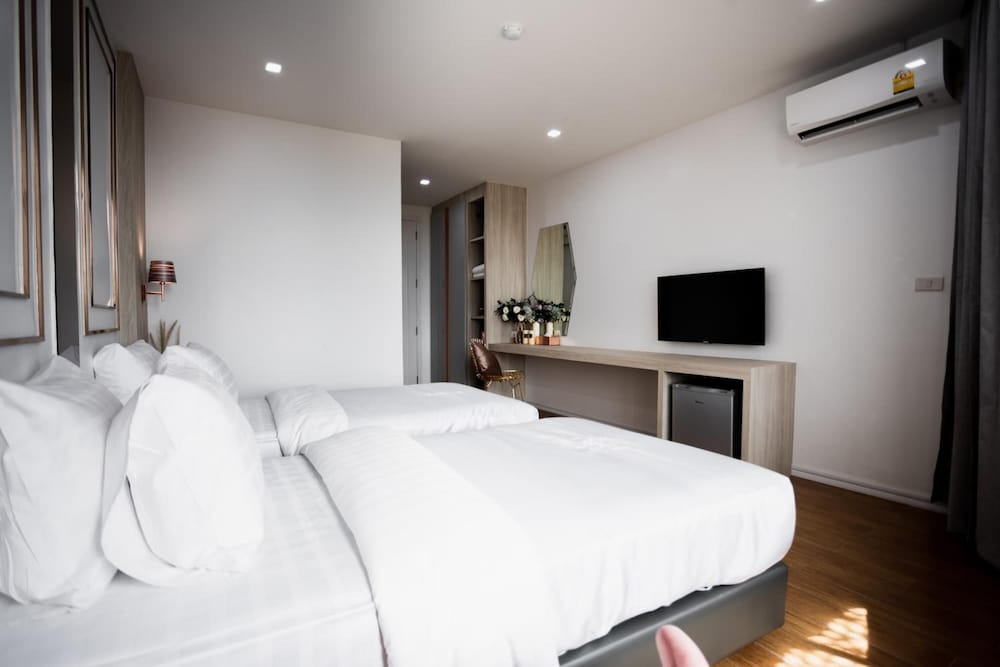 jasper hotel ban phai