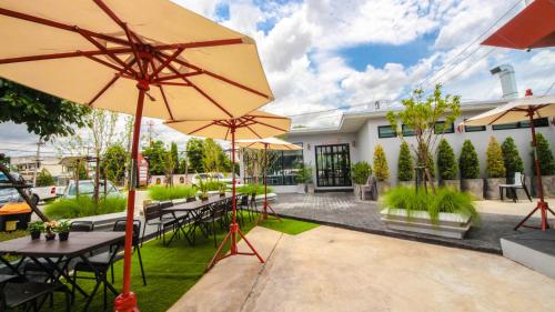 jasper hotel ban phai