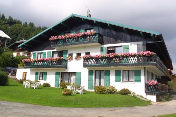 chalet fleur des alpes