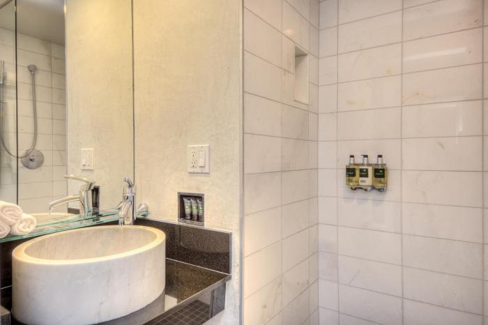 the o hotel trademark collection by wyndham