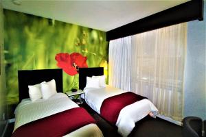 the o hotel trademark collection by wyndham