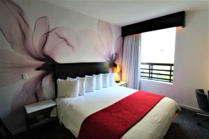 the o hotel trademark collection by wyndham