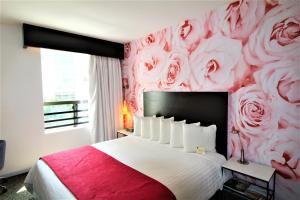 the o hotel trademark collection by wyndham