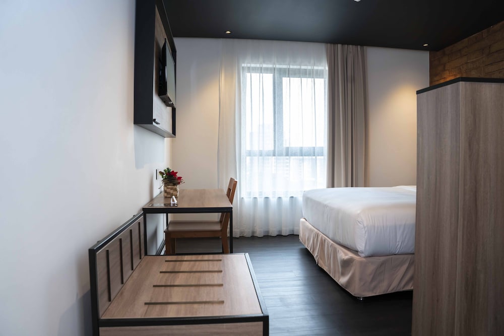 onomo hotel douala