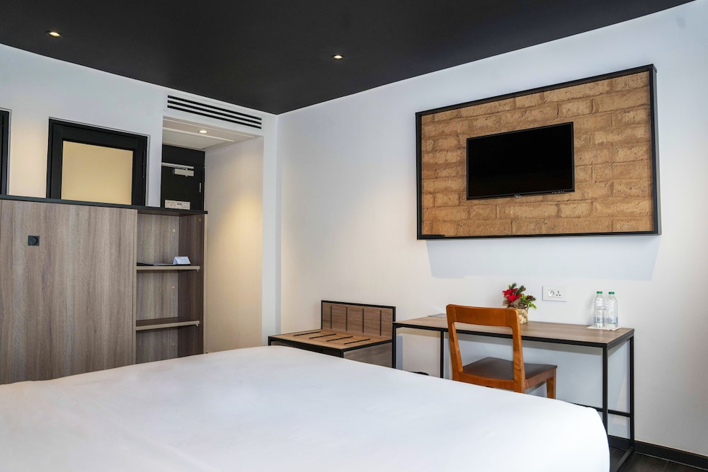 onomo hotel douala