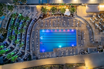 the vista at hilton tel aviv