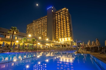 the vista at hilton tel aviv