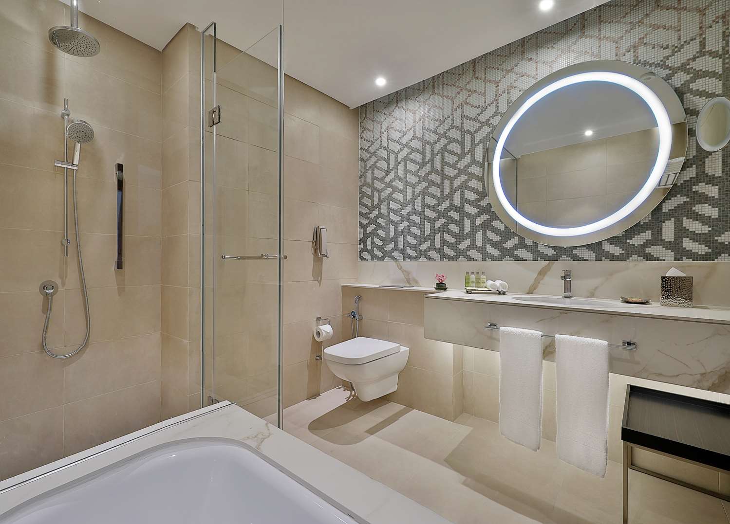 hilton doha the pearl