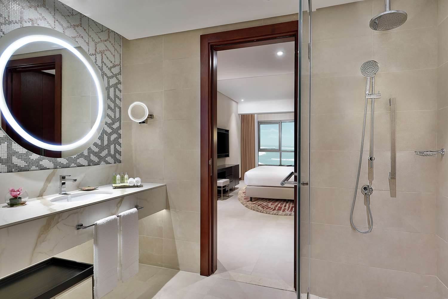 hilton doha the pearl
