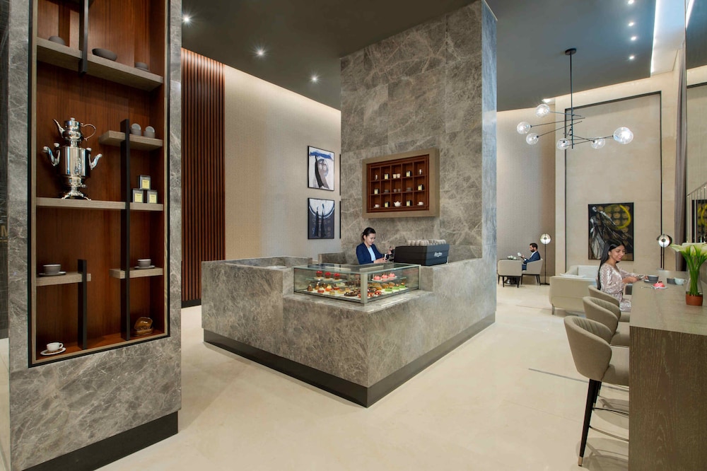 hilton doha the pearl