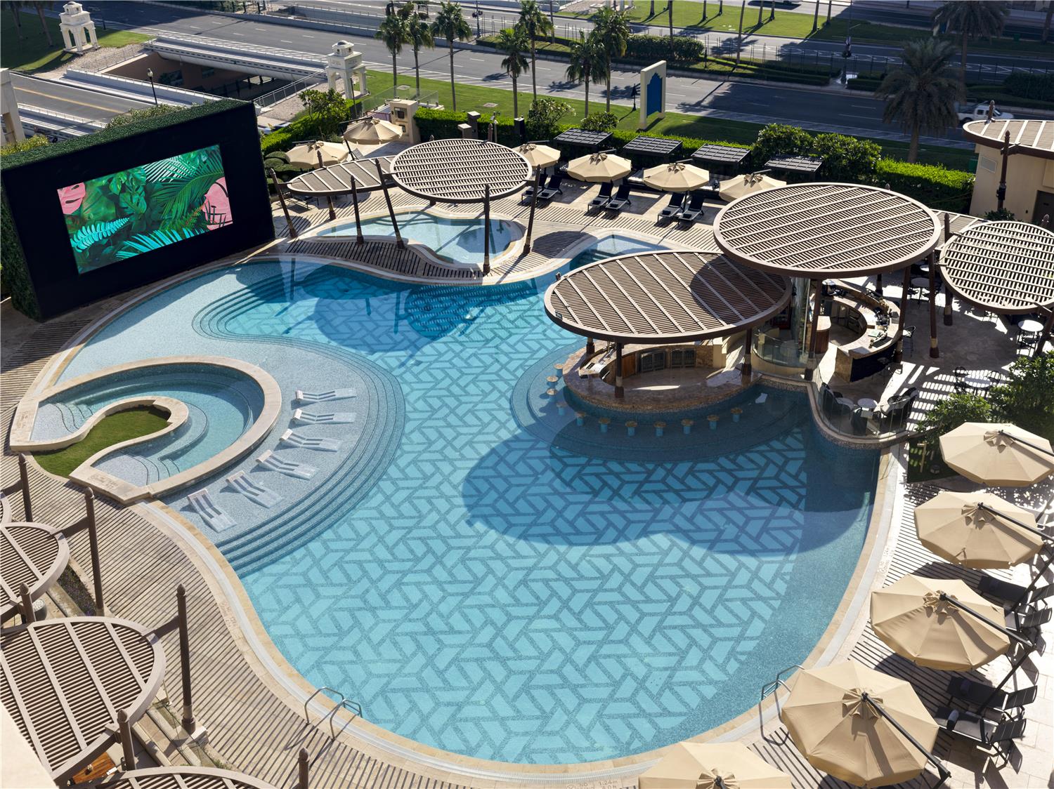 hilton doha the pearl
