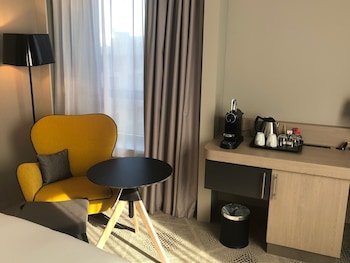 hilton garden inn massy