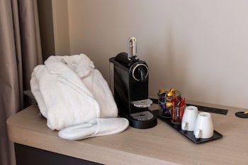 hilton garden inn massy